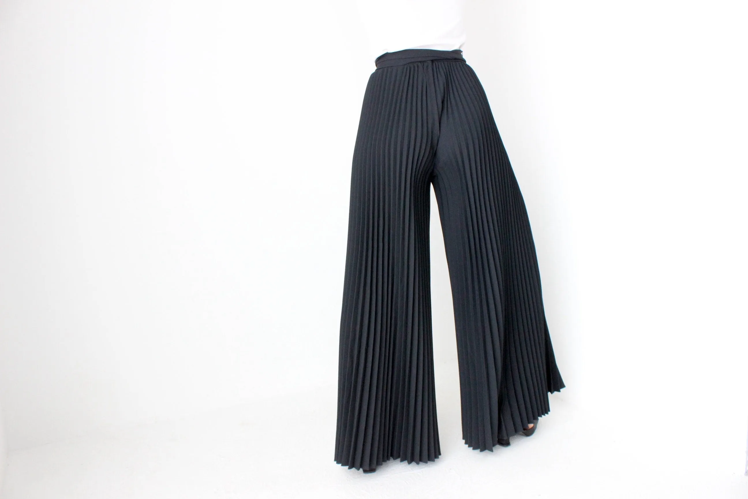 Incredible 70s Pleated Crepe 1 METRE Wide Bell Bottom Flares