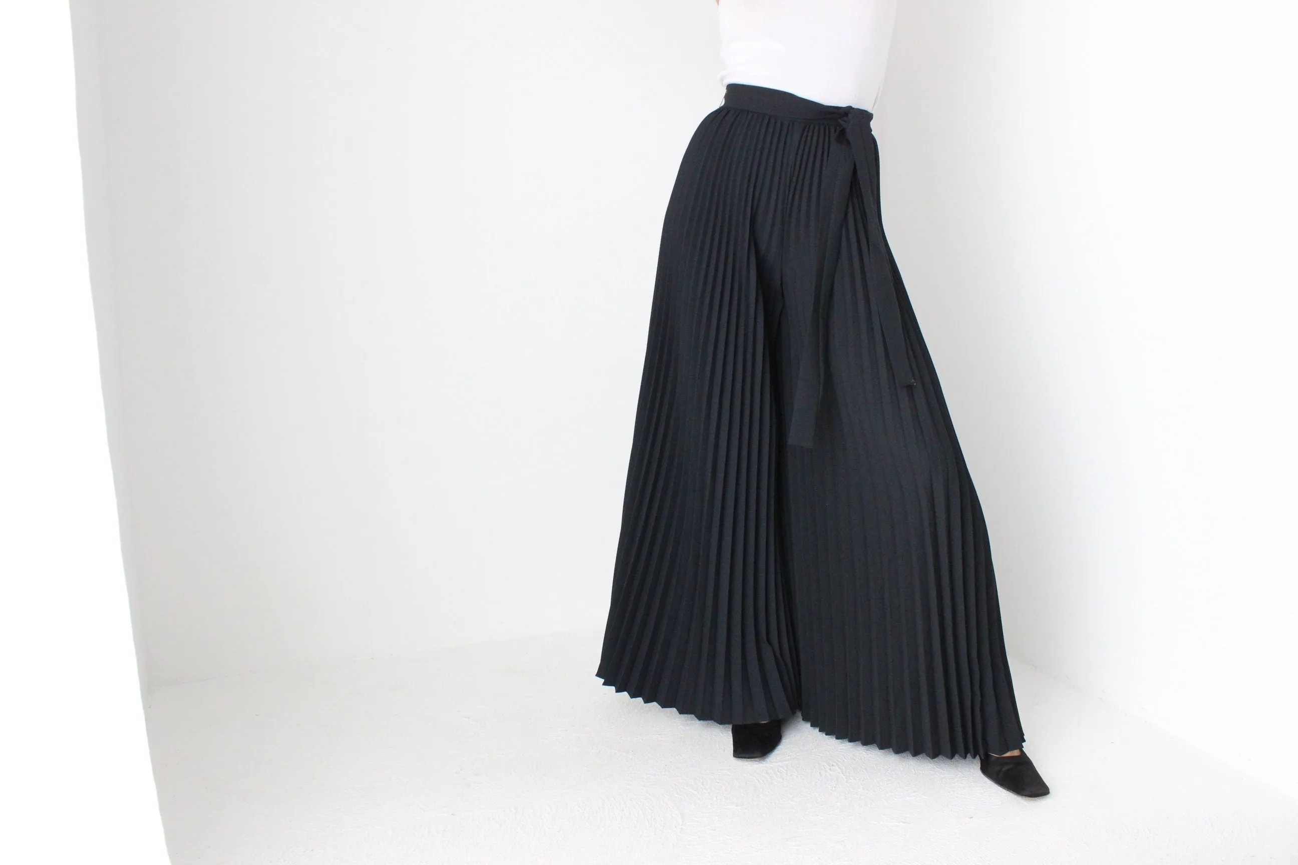 Incredible 70s Pleated Crepe 1 METRE Wide Bell Bottom Flares