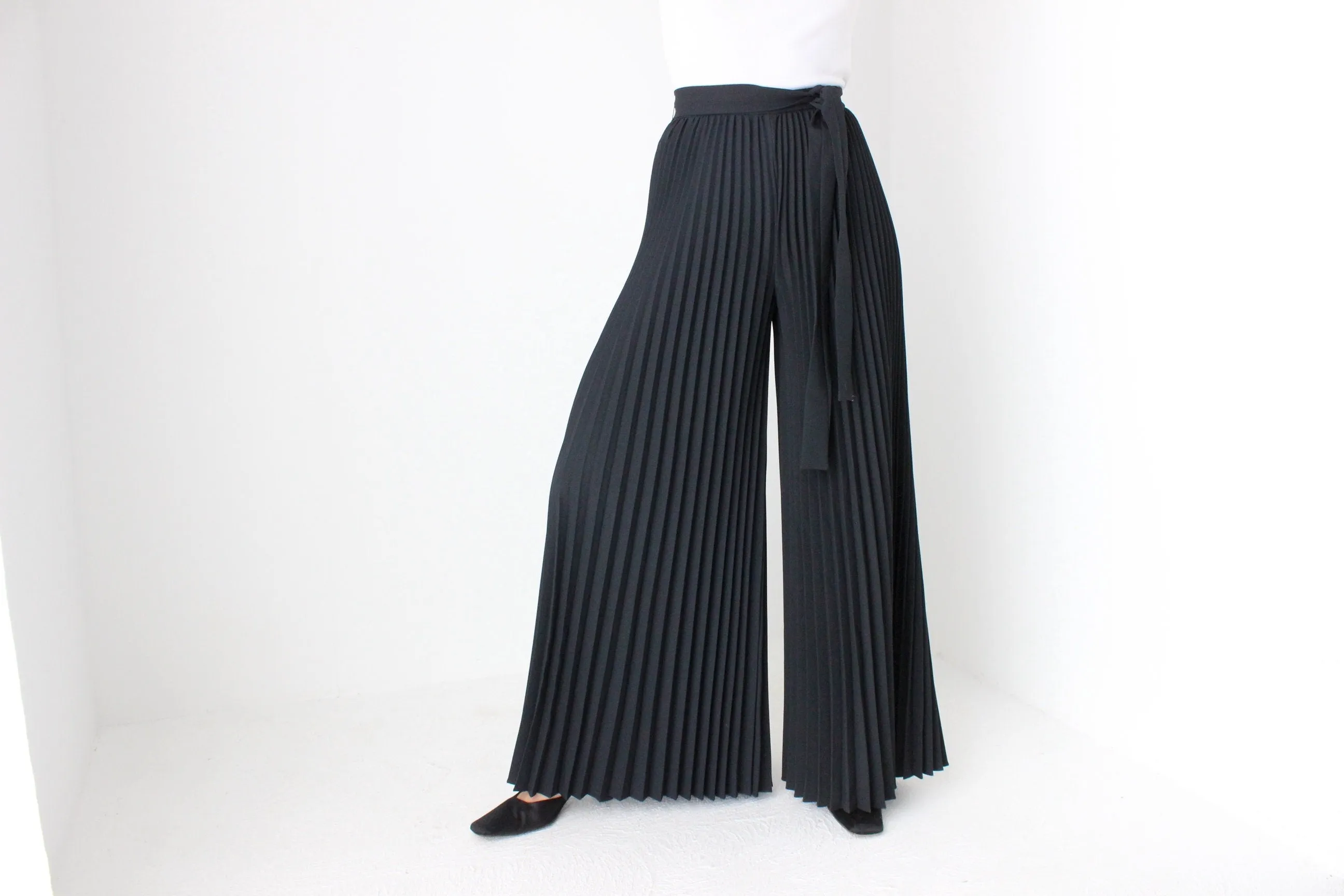 Incredible 70s Pleated Crepe 1 METRE Wide Bell Bottom Flares