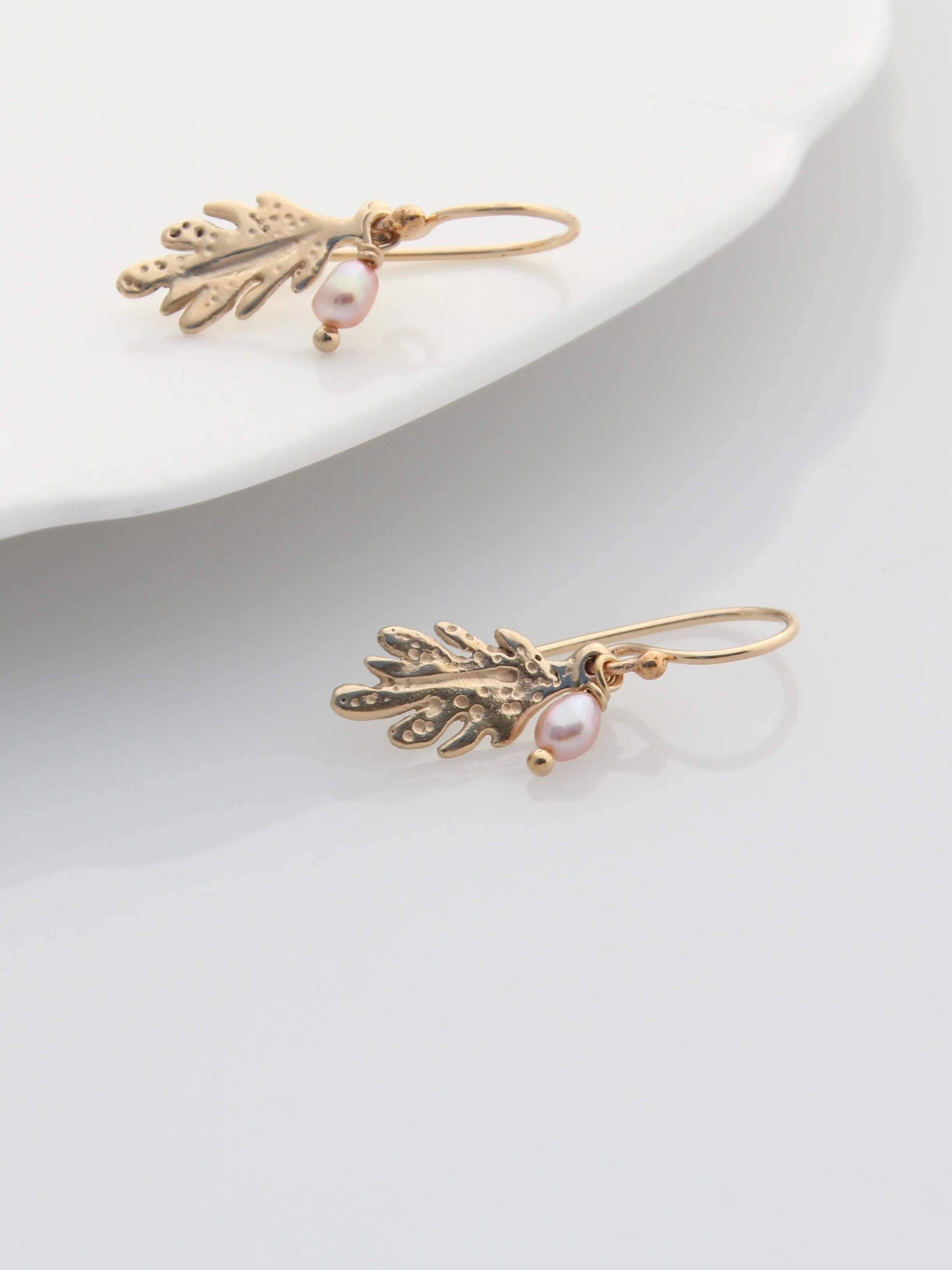 Leaf Earrings | 9k Gold
