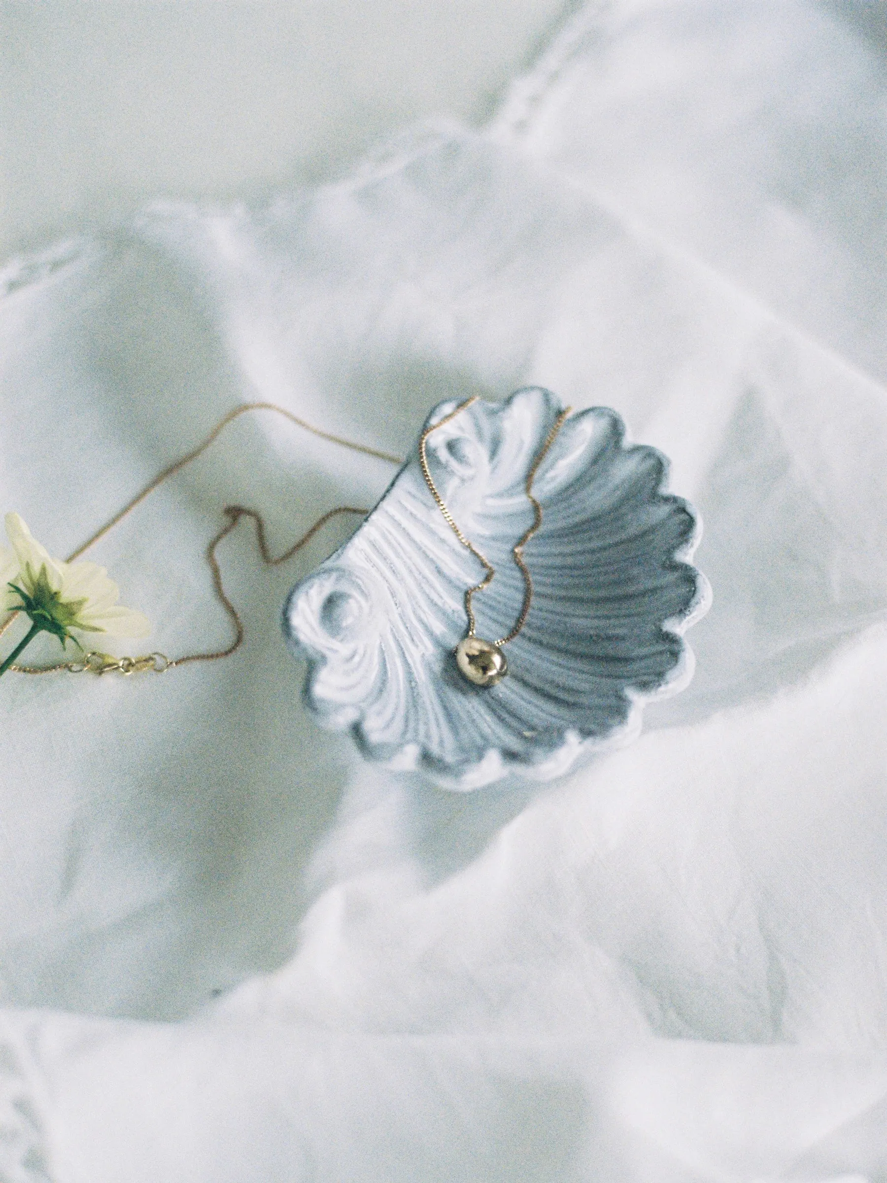 Touchstone Necklace | 9k Gold
